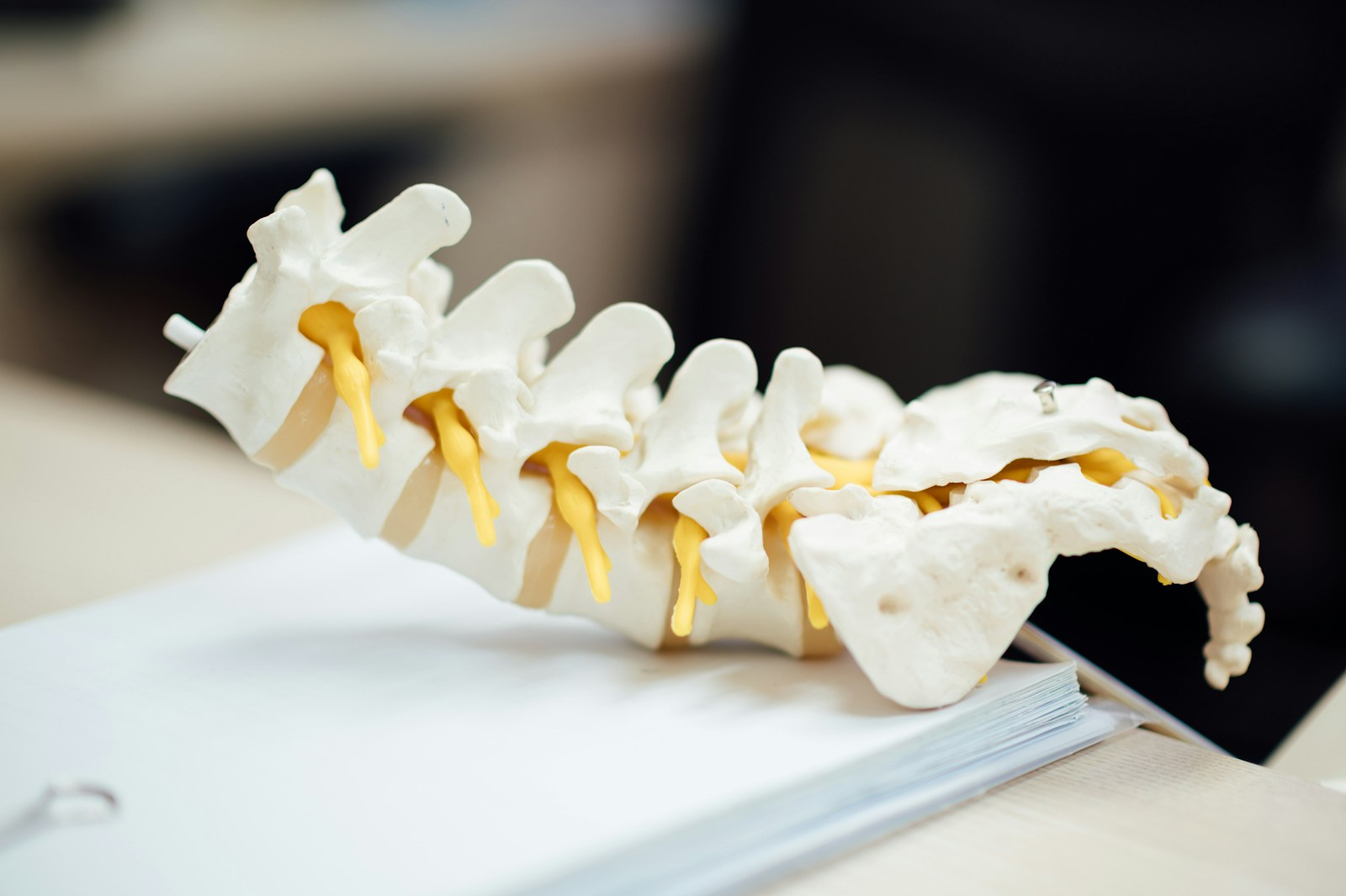 What Does a Herniated Disc Feel Like?