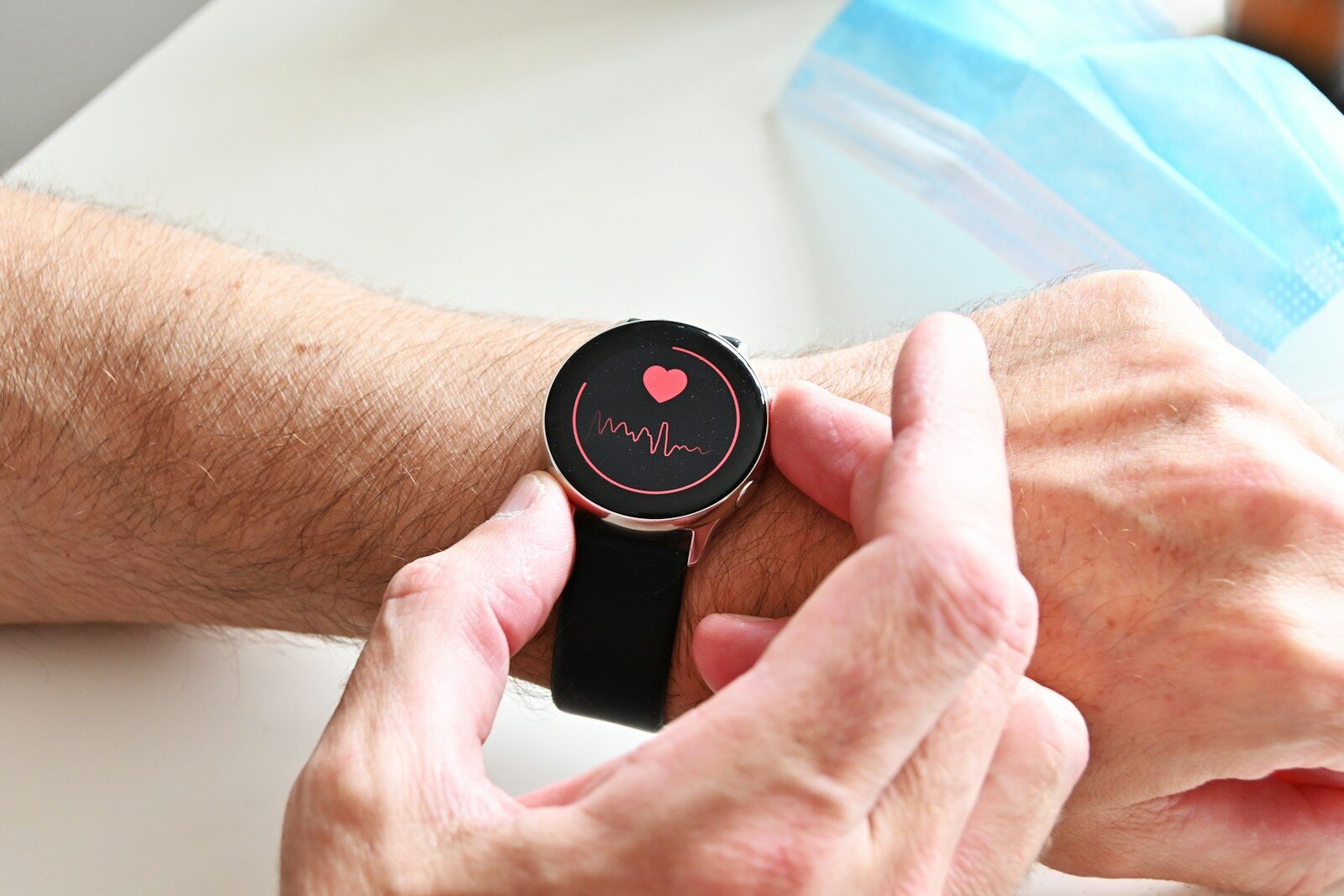 How Accurate Are HRV Wearables? What the Research Says